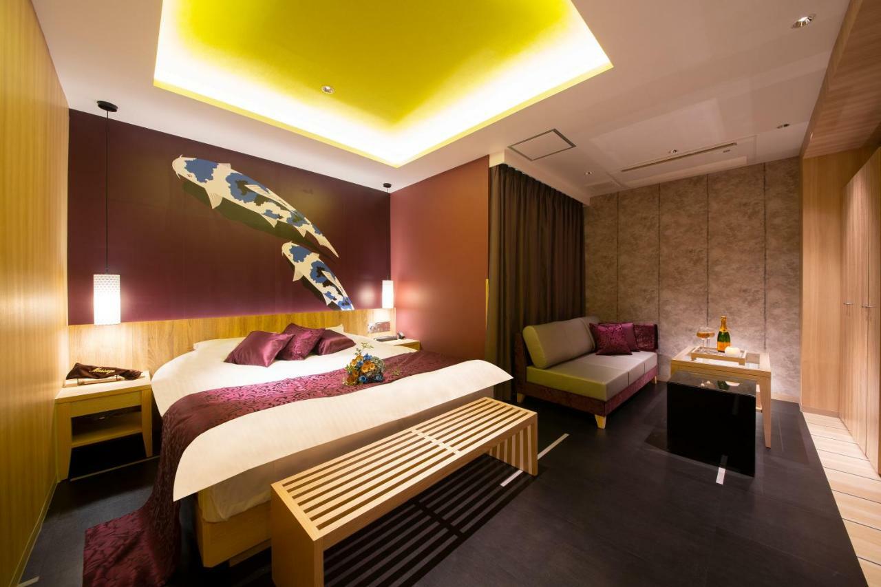 Love hôtel Tiger & Dragon 男塾ホテルグループ (adults Only)